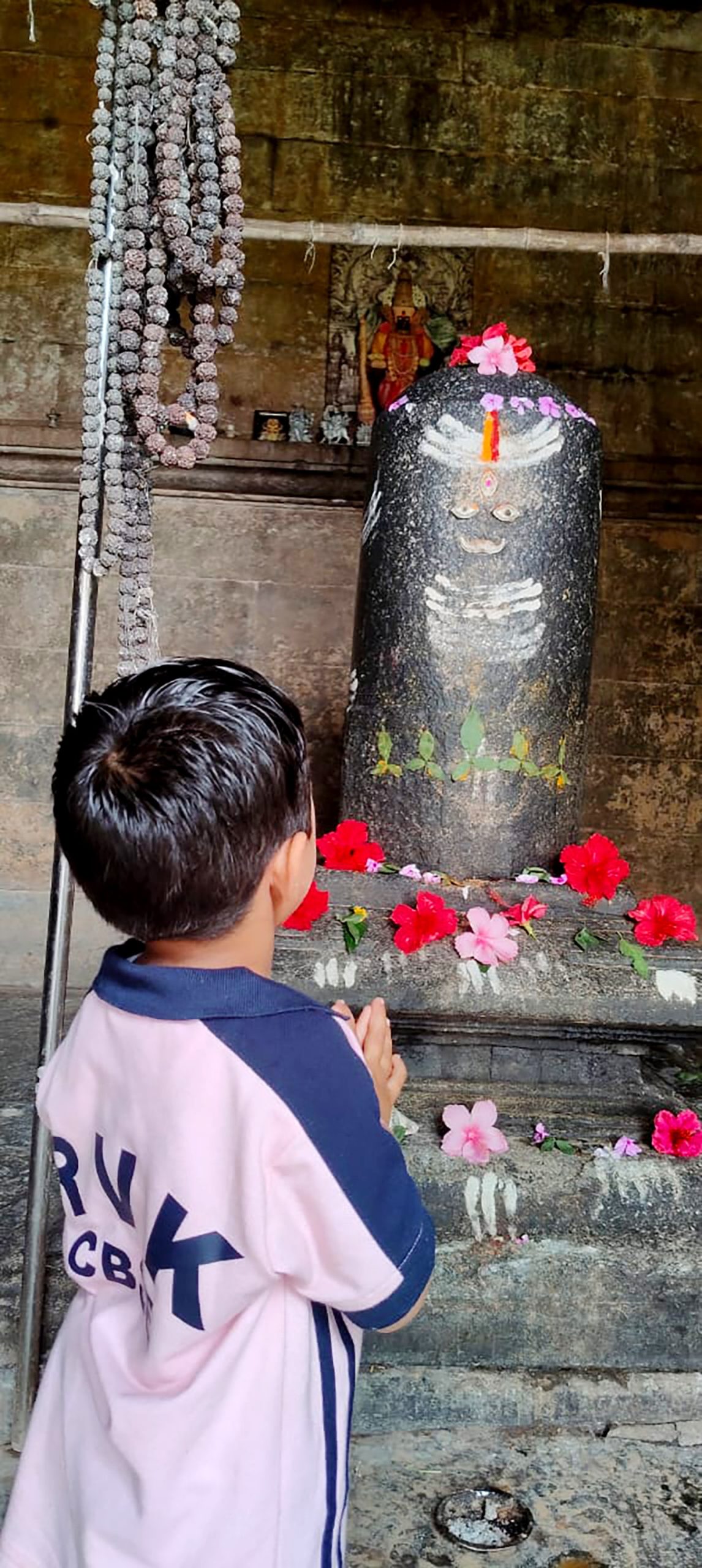 Visit to Billeshwara Temple, Anekeri by RVK – Hangal Students2