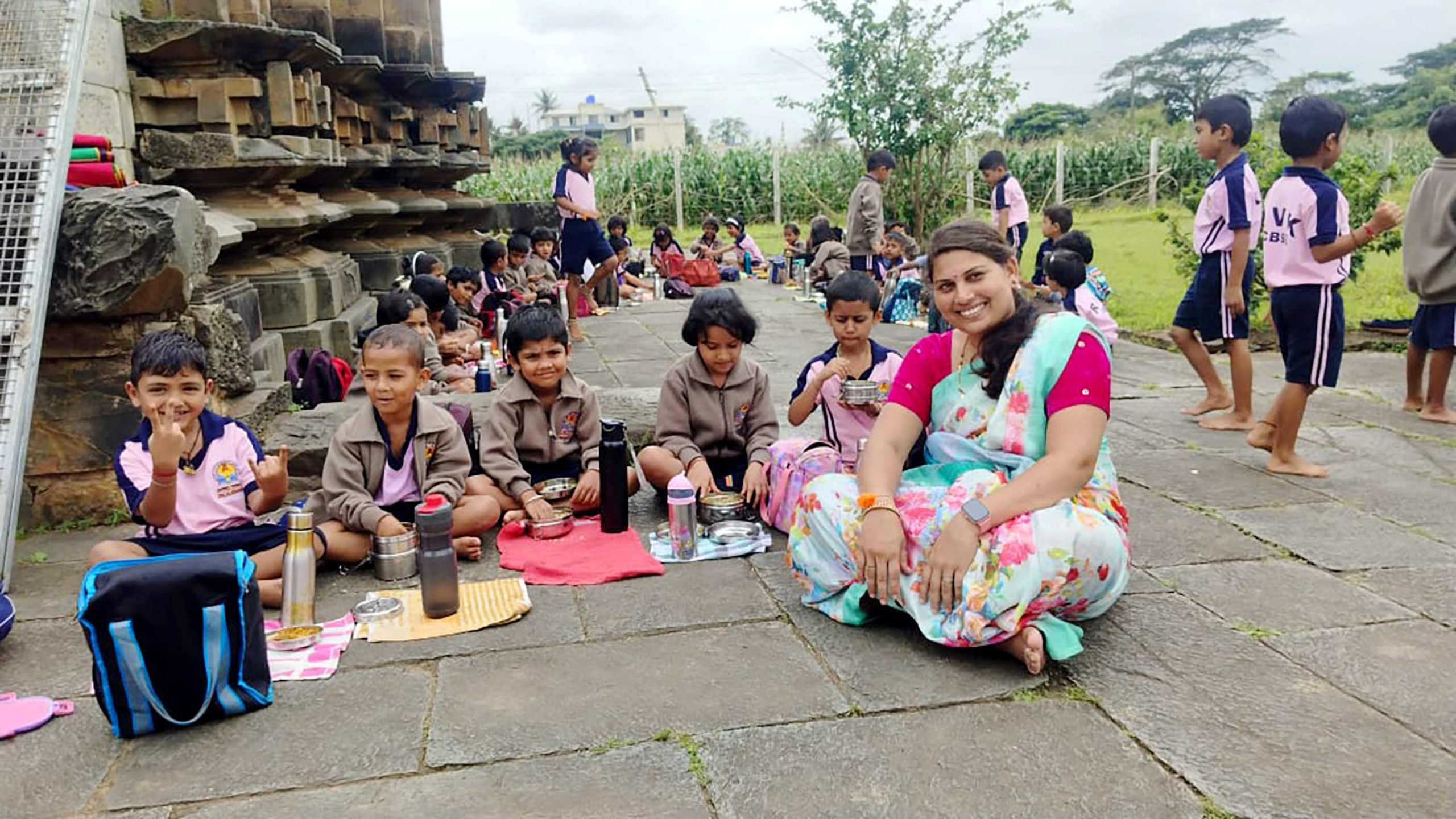 Visit to Billeshwara Temple, Anekeri by RVK – Hangal Students7