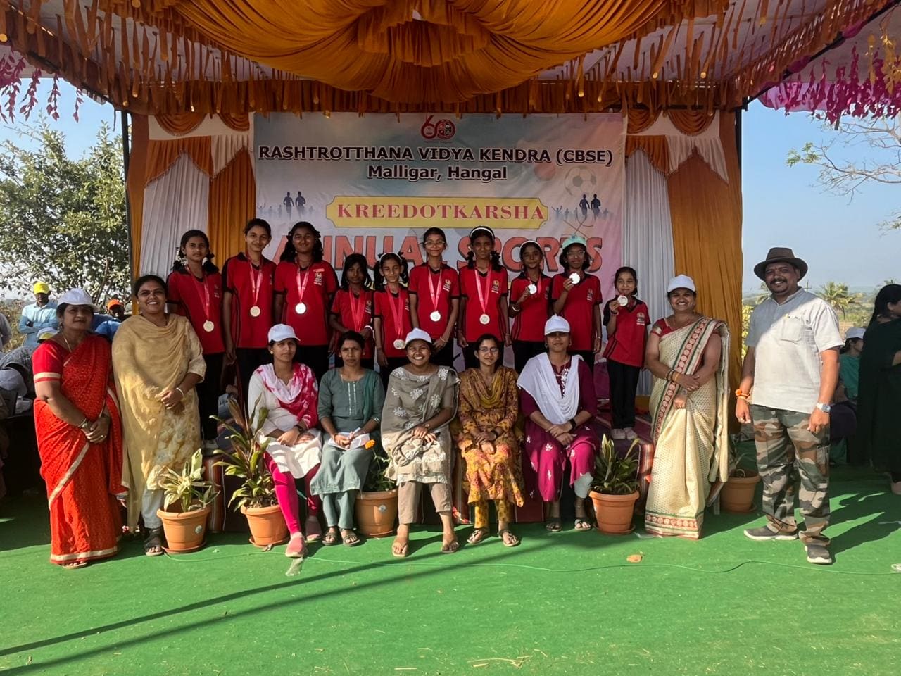 The Annual Sports Meet ‘Kreedotkarsha’ in RVK – Hangal (10)