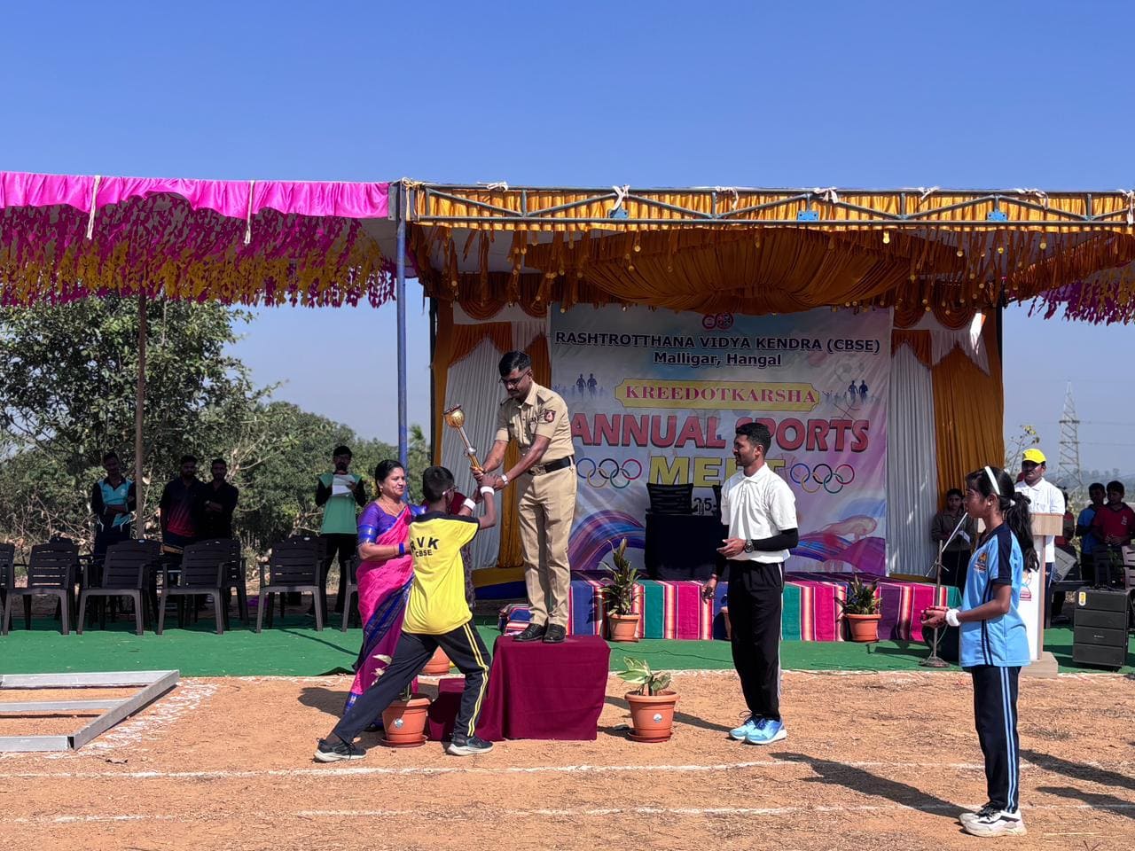 The Annual Sports Meet ‘Kreedotkarsha’ in RVK – Hangal (19)