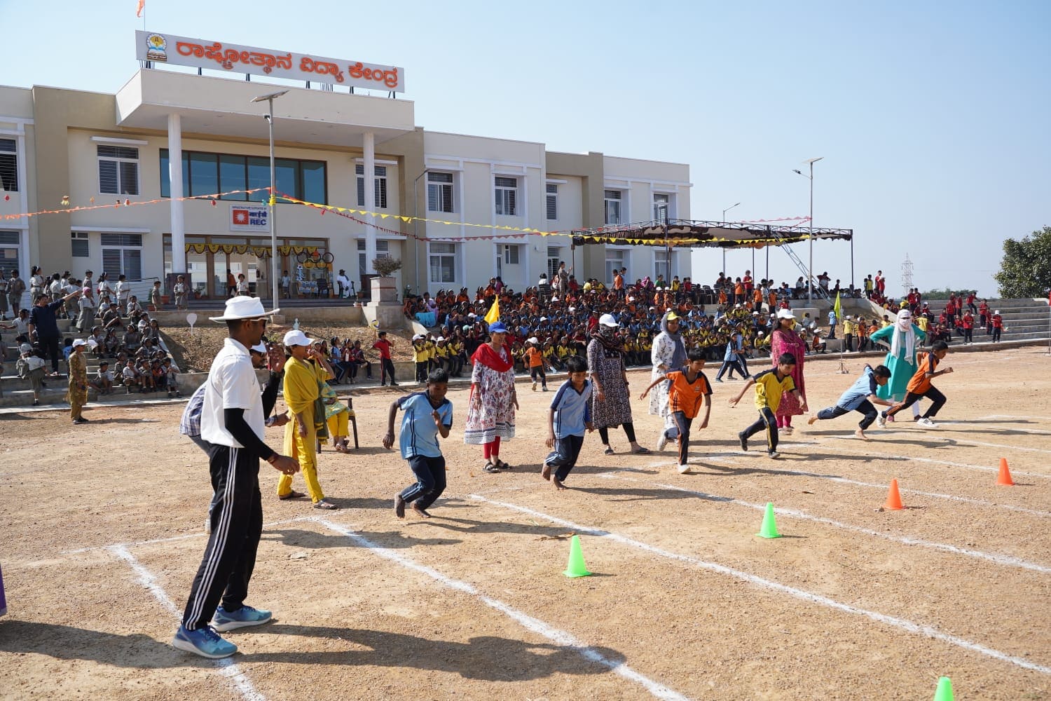 The Annual Sports Meet ‘Kreedotkarsha’ in RVK – Hangal (49)