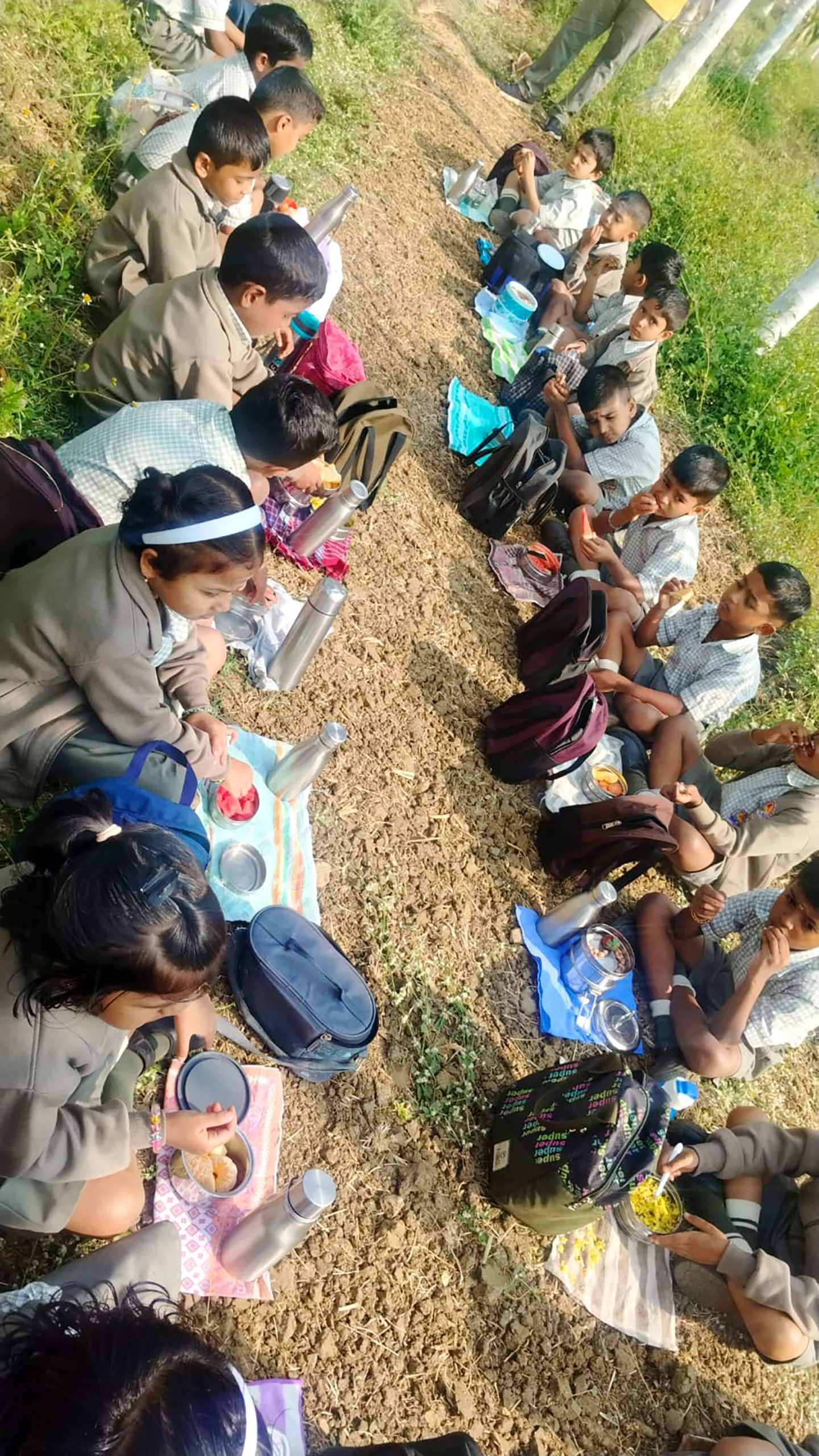 Vanabhojana Organized at RVK - Hangal (1)