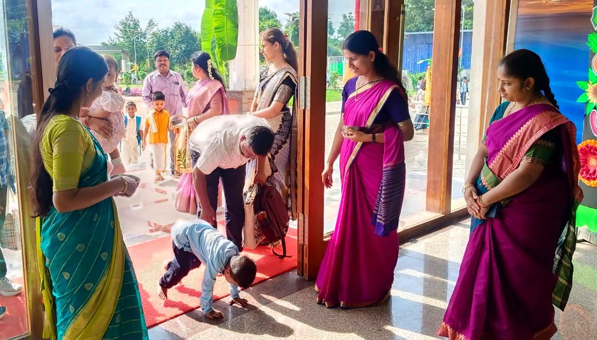 Aksharabhyasa and Vidyaarambha Ceremony in RVK - Hangal (12)