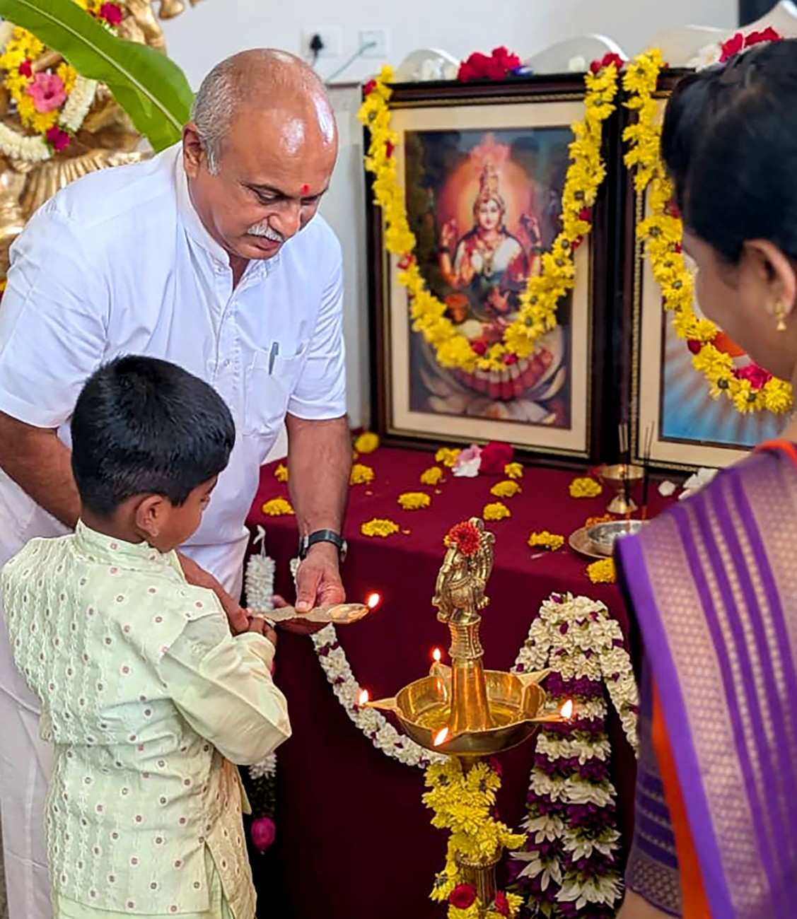 Aksharabhyasa and Vidyaarambha Ceremony in RVK - Hangal (13)