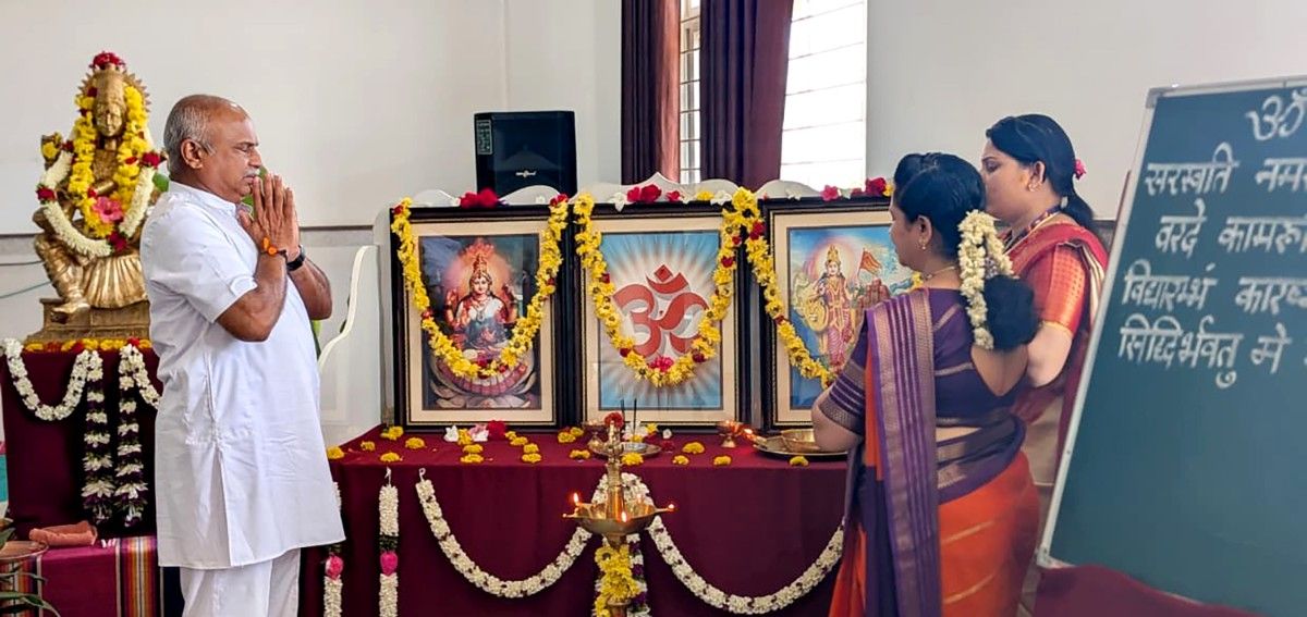 Aksharabhyasa and Vidyaarambha Ceremony in RVK - Hangal (14)