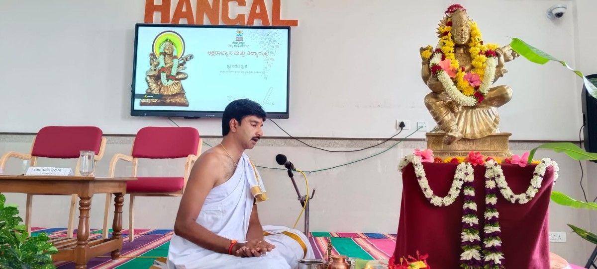 Aksharabhyasa and Vidyaarambha Ceremony in RVK - Hangal (15)