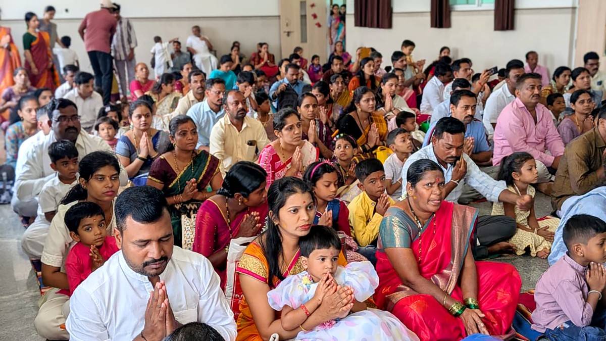 Aksharabhyasa and Vidyaarambha Ceremony in RVK - Hangal (5)