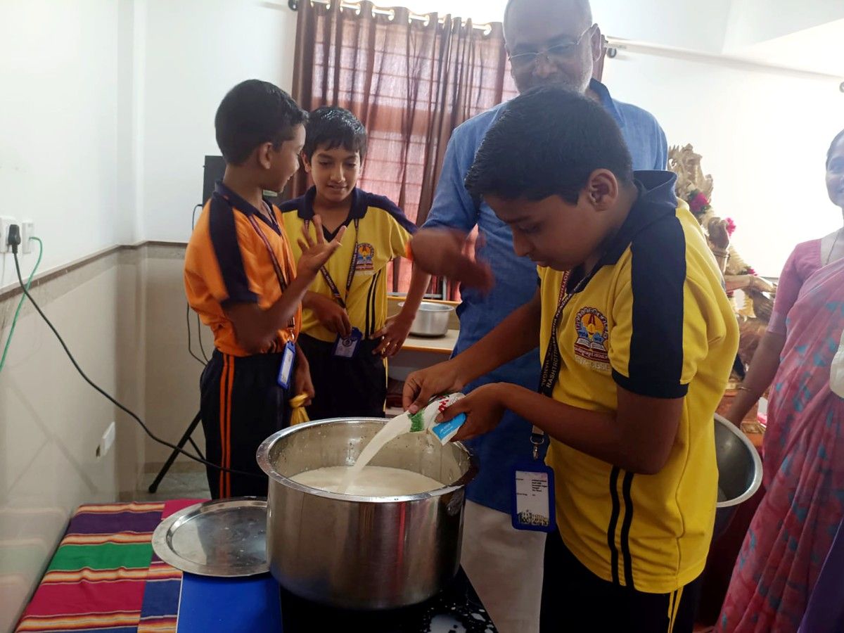 RVK – Hangal Conducted SDP and English Subject Enrichment — Class VI A, B, C (7)