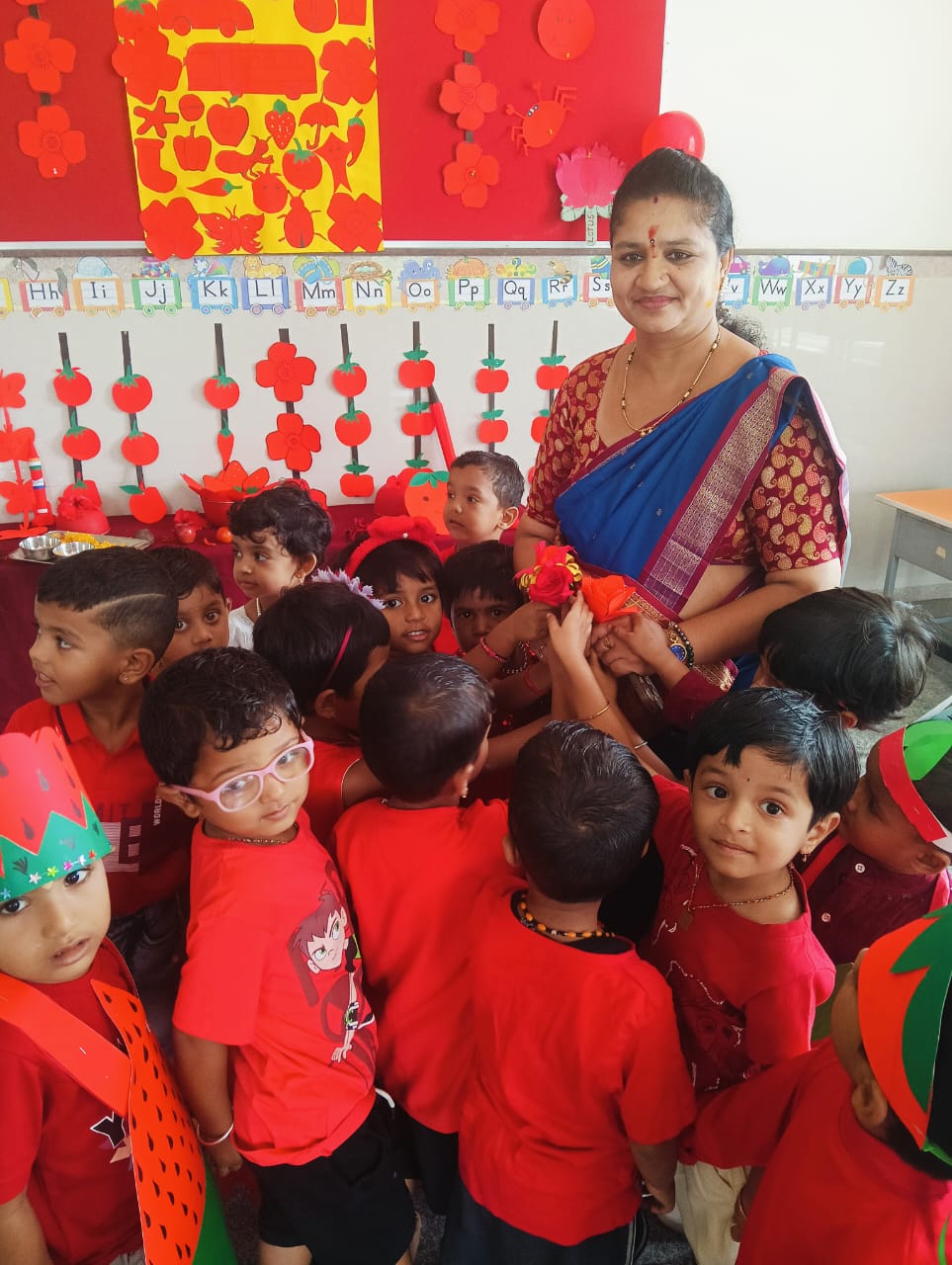 Primary Colours Day Celebrated at Rashtrotthana Vidya Kendra – Hangal (1)