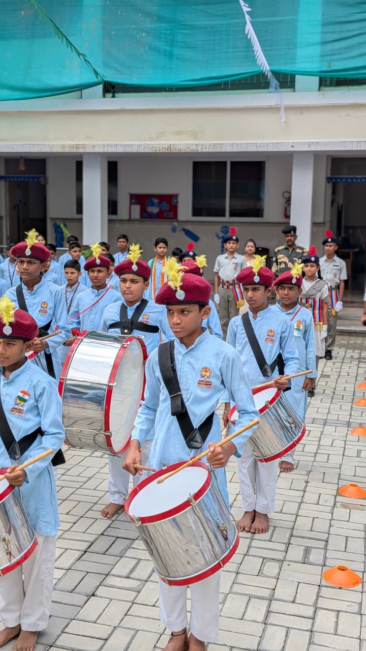 RVK - Hangal Celebrates 80th Independence Day (1)