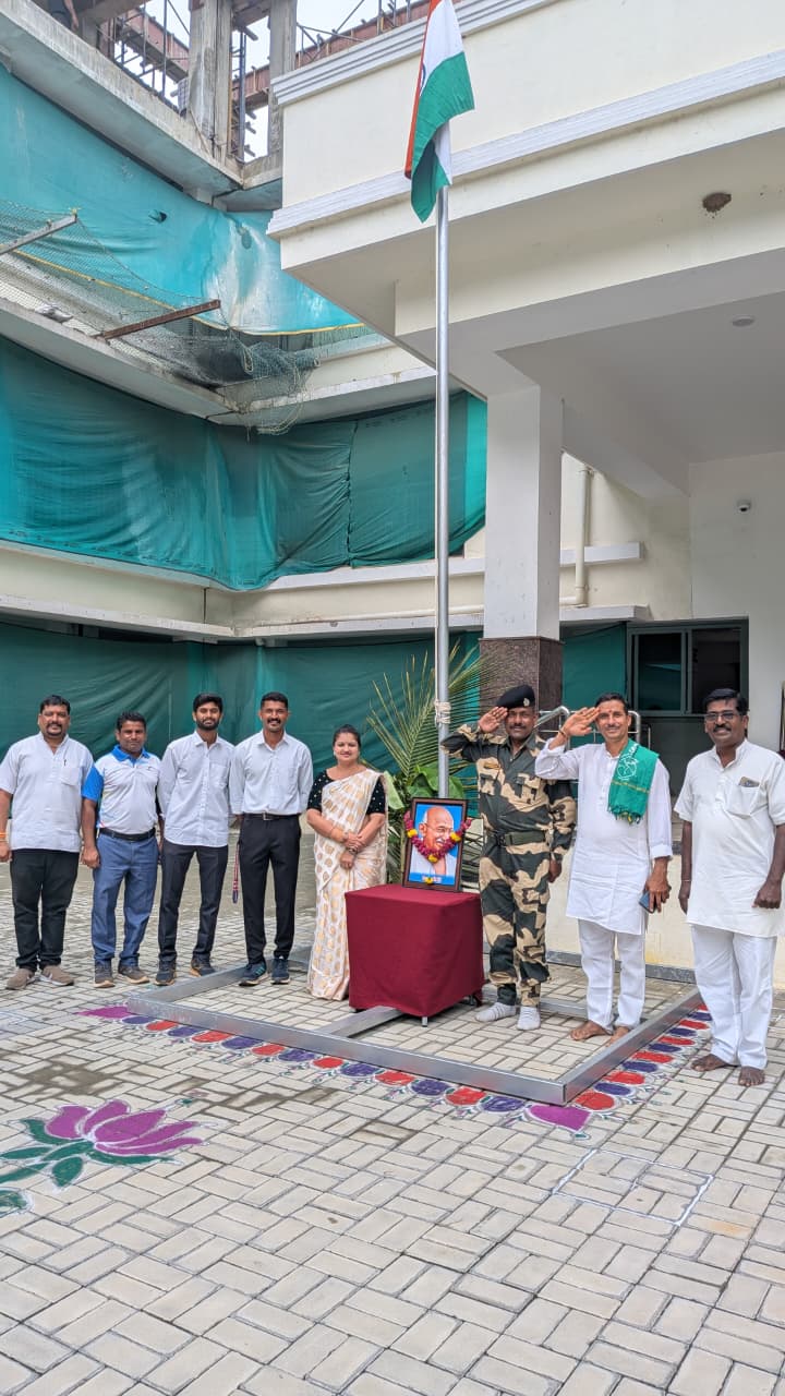 RVK - Hangal Celebrates 80th Independence Day (7)